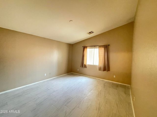 5910 S 32ND Avenue, Phoenix, AZ 85041