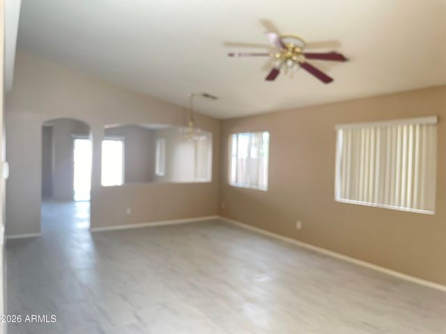 5910 S 32ND Avenue, Phoenix, AZ 85041