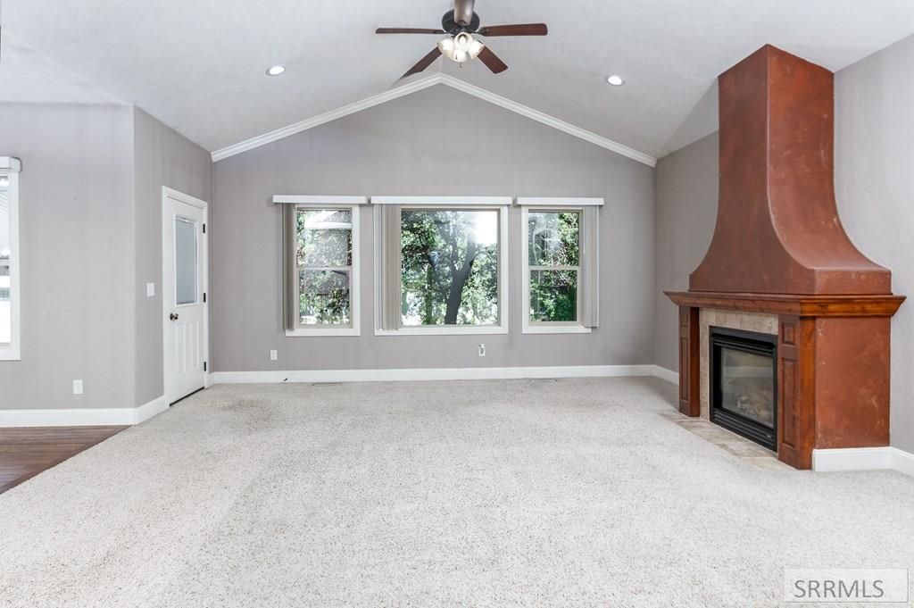 Image 10 of property listing at 2054 S Castelli Drive, Ammon, ID 83401