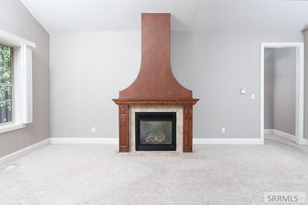 Image 11 of property listing at 2054 S Castelli Drive, Ammon, ID 83401