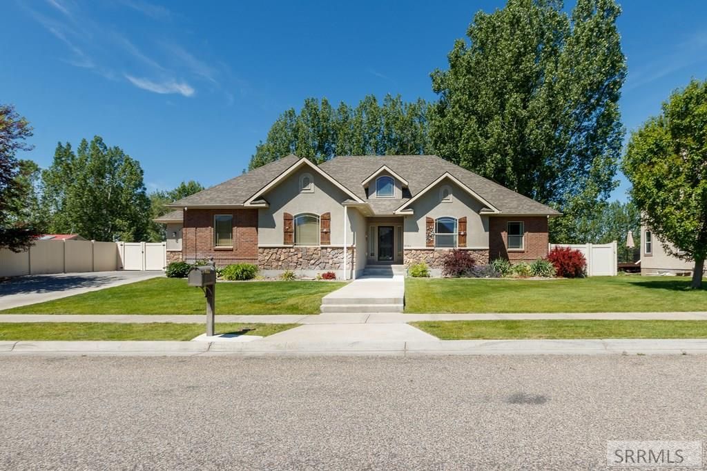 Image 44 of property listing at 2054 S Castelli Drive, Ammon, ID 83401
