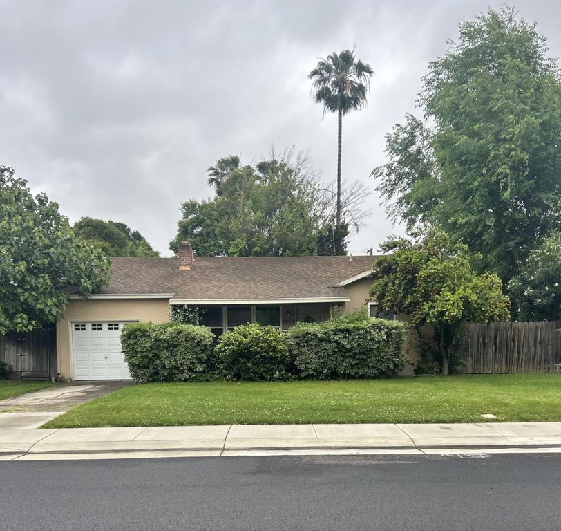 2060 Middlefield Ave, Stockton, CA 95204