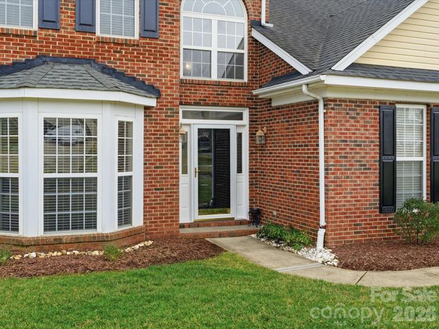 6017 Lowergate Drive, Waxhaw, NC 28173
