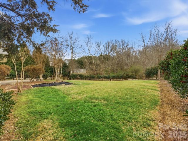 6017 Lowergate Drive, Waxhaw, NC 28173