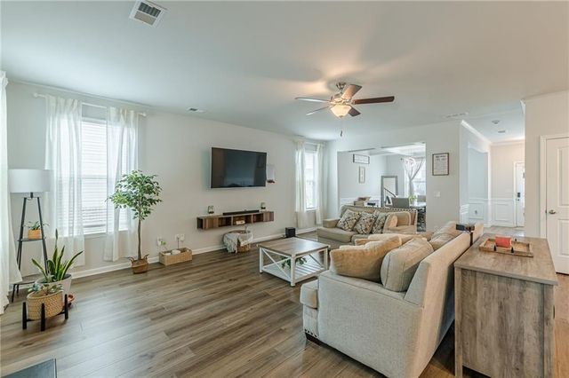 4010 Diane Lane, Fayetteville, GA 30214