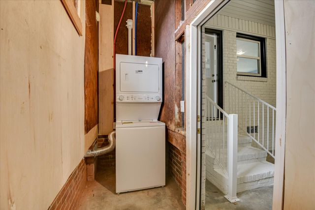 427 Ascauga Lake Road, Graniteville, SC 29829