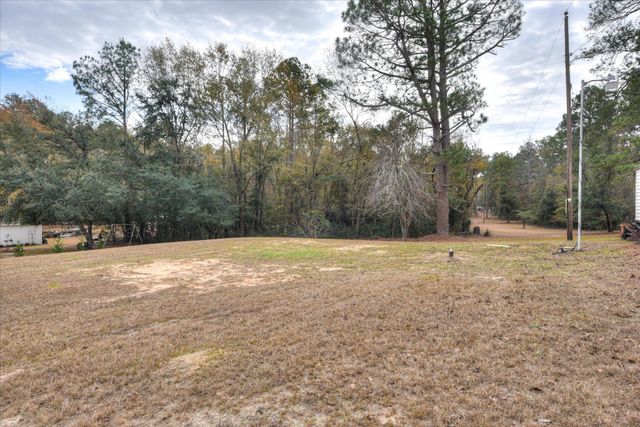 427 Ascauga Lake Road, Graniteville, SC 29829