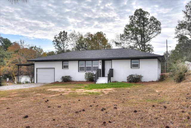 427 Ascauga Lake Road, Graniteville, SC 29829