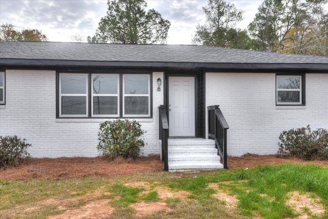 427 Ascauga Lake Road, Graniteville, SC 29829