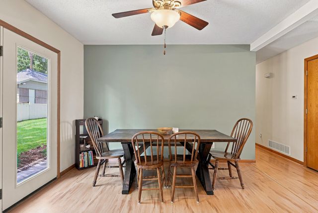 901 W PRAIRIEVIEW DR, Columbia, MO 65202