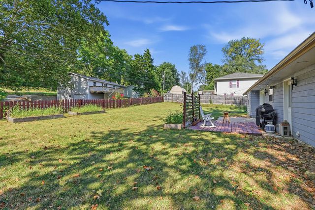 901 W PRAIRIEVIEW DR, Columbia, MO 65202