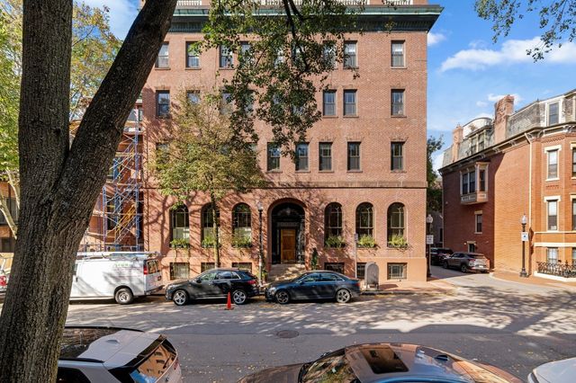 79 Chandler Street PH, Boston, MA 02116