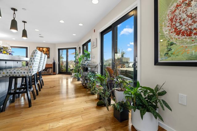 79 Chandler Street PH, Boston, MA 02116