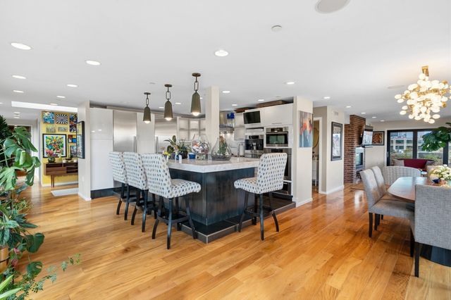 79 Chandler Street PH, Boston, MA 02116
