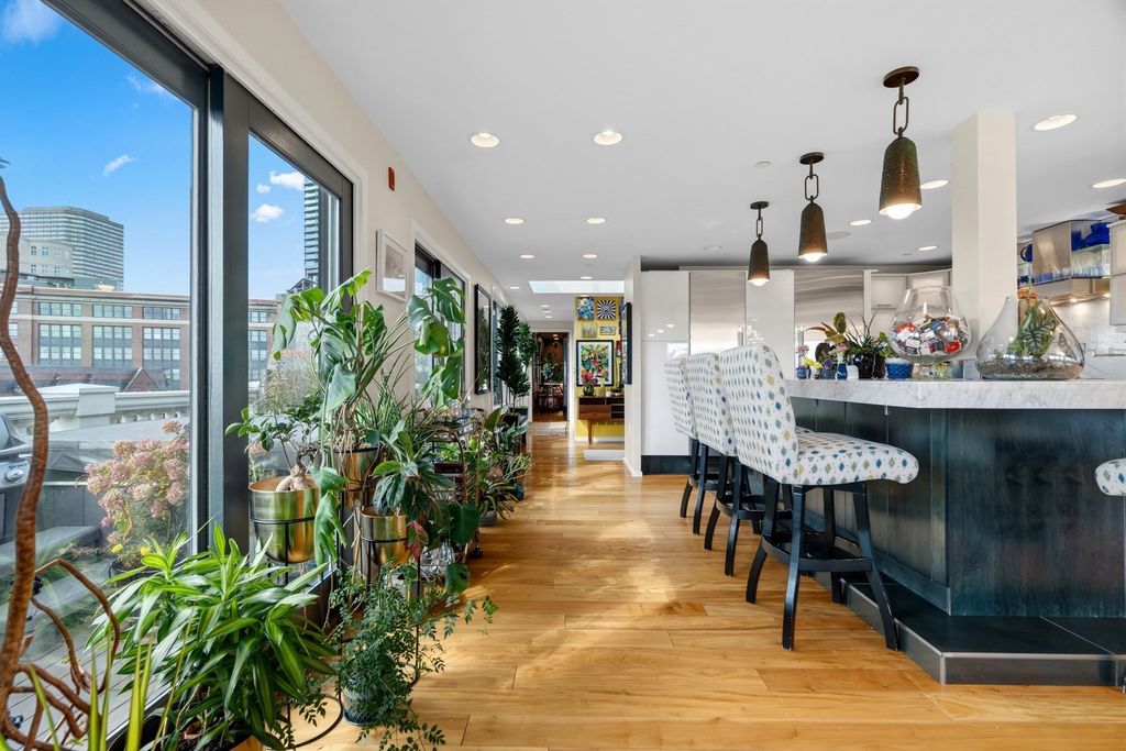 79 Chandler Street PH, Boston, MA 02116