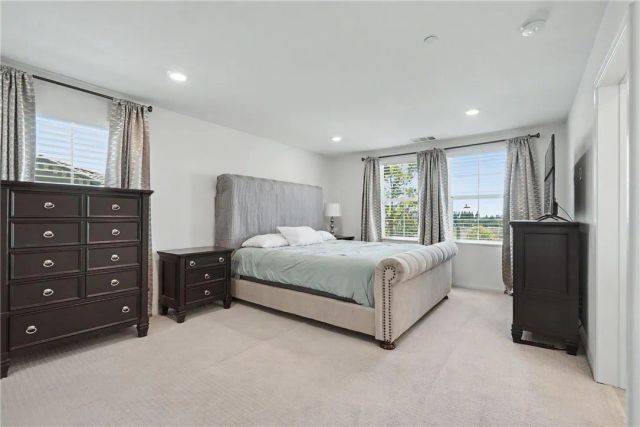 821 Parisa, Upland, CA 91786