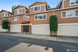 17915 80th Avenue NE #C4, Kenmore, WA 98028
