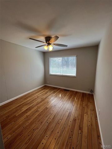 506 Broadmoor Drive, Chesterfield, MO 63017