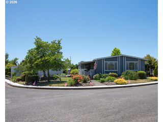 1199 N TERRY St 279, Eugene, OR 97402