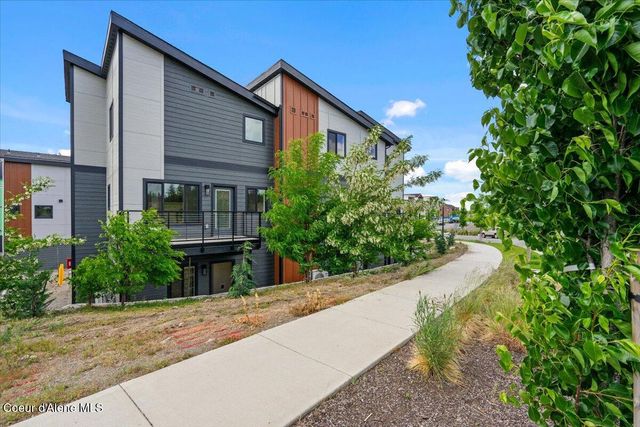 3026 Suzanne C, Coeur D'alene, ID 83815