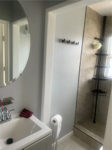 1127 Mcfarland, Wilmington, CA 90744