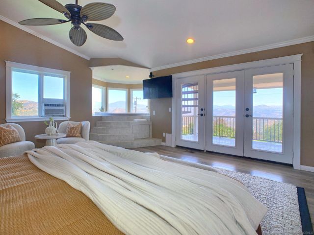 205 HIGHLINE TRAIL, El Cajon, CA 92021