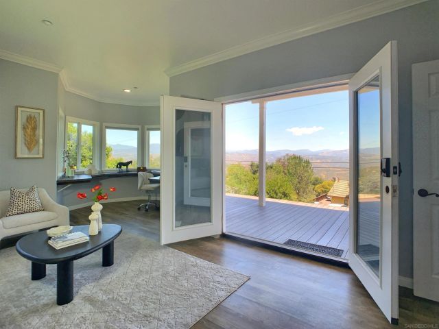 205 HIGHLINE TRAIL, El Cajon, CA 92021