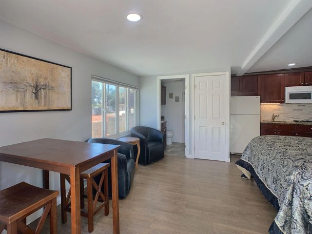 205 HIGHLINE TRAIL, El Cajon, CA 92021