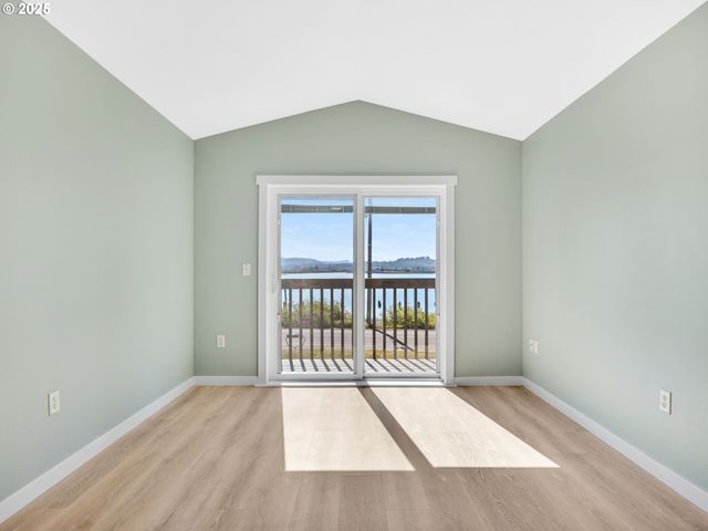 1362 OLNEY Ave, Astoria, OR 97103