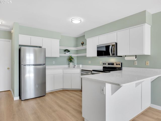 1362 OLNEY Ave, Astoria, OR 97103