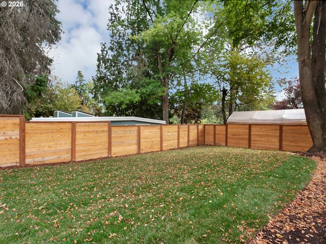 7224 Sw 3RD Ave, Portland, OR 97219