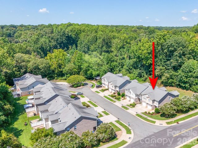106 Sherman Oaks Lane, Mooresville, NC 28115