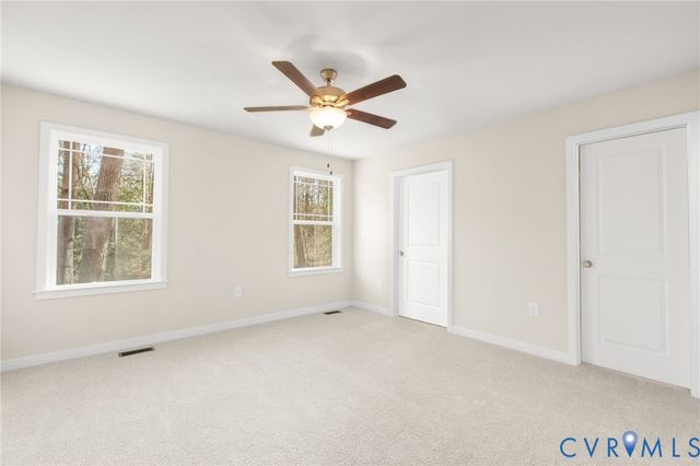 813 Elkin St, Colonial Beach, VA 22443