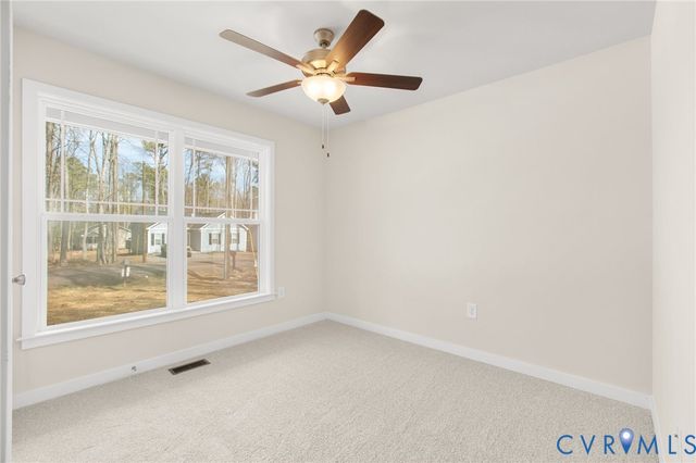 813 Elkin St, Colonial Beach, VA 22443