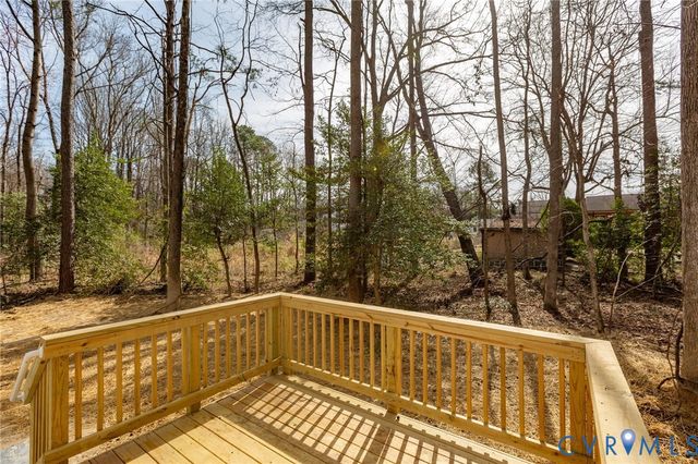 813 Elkin St, Colonial Beach, VA 22443