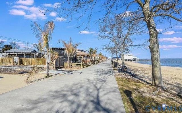 813 Elkin St, Colonial Beach, VA 22443