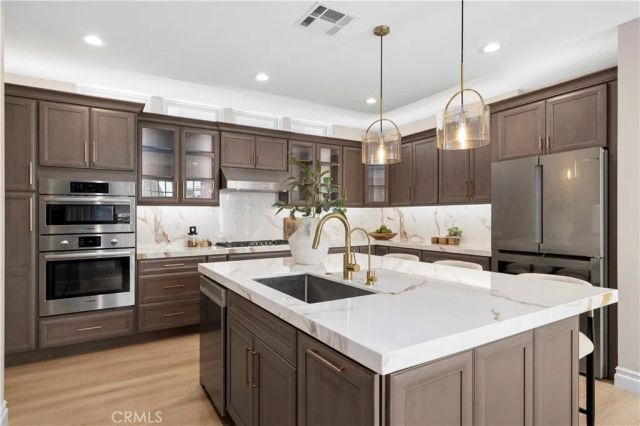 17 Spanish Bay, Newport Beach, CA 92660