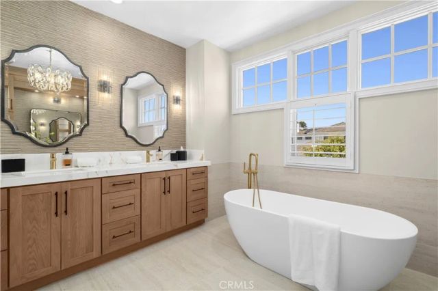 17 Spanish Bay, Newport Beach, CA 92660