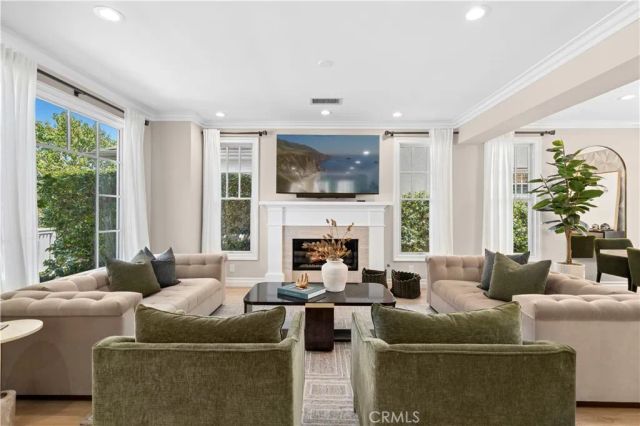17 Spanish Bay, Newport Beach, CA 92660
