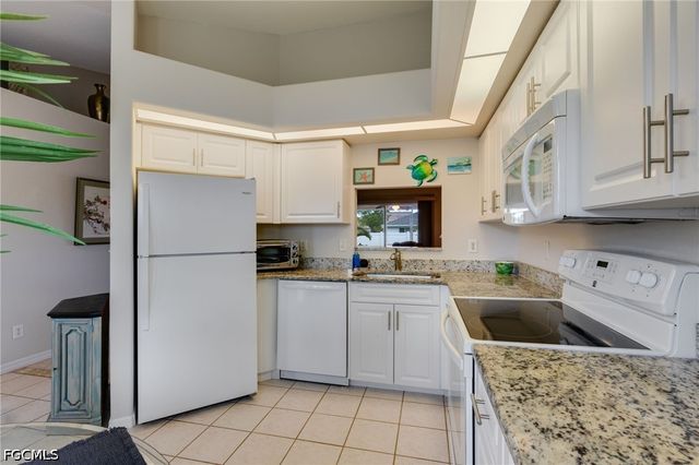 4528 SW 7th PL, Cape Coral, FL 33914