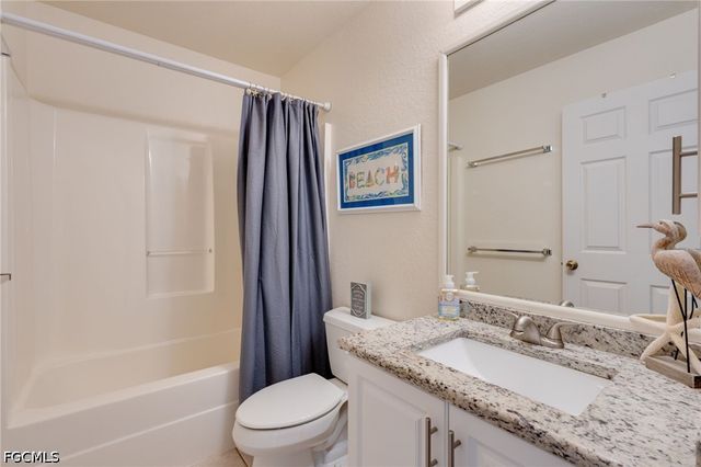 4528 SW 7th PL, Cape Coral, FL 33914
