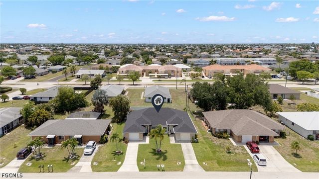 4528 SW 7th PL, Cape Coral, FL 33914