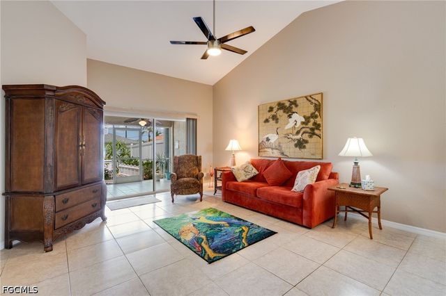 4528 SW 7th PL, Cape Coral, FL 33914