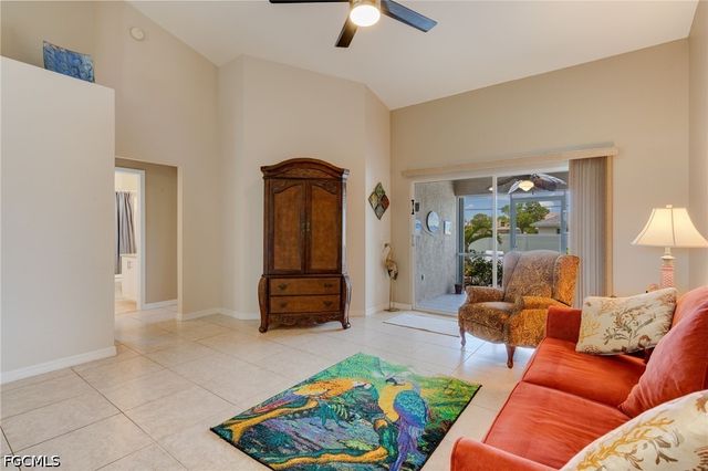 4528 SW 7th PL, Cape Coral, FL 33914