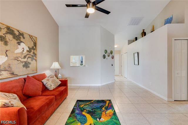 4528 SW 7th PL, Cape Coral, FL 33914