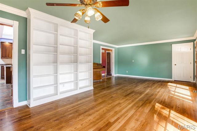 513 Scottsdale Road, Kirkwood, MO 63122