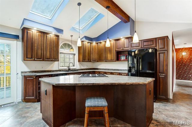 513 Scottsdale Road, Kirkwood, MO 63122