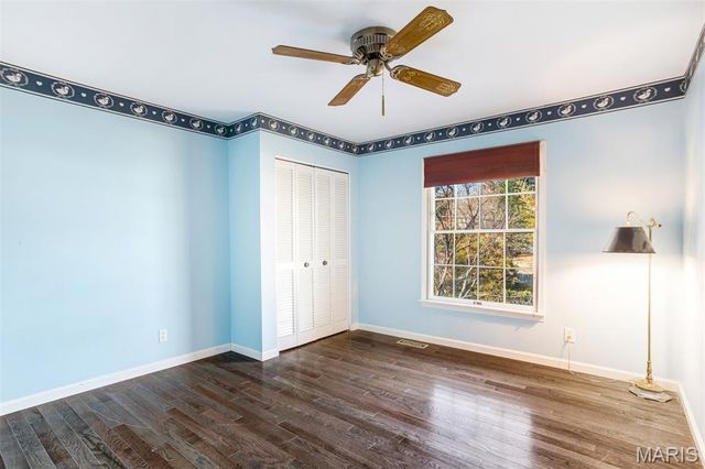 513 Scottsdale Road, Kirkwood, MO 63122