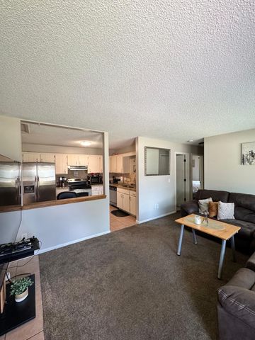 7819 85th Court N, Brooklyn Park, MN 55445