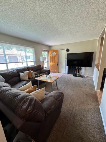 7819 85th Court N, Brooklyn Park, MN 55445
